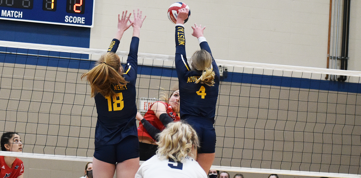 Mustangs fall in Heart quarterfinals