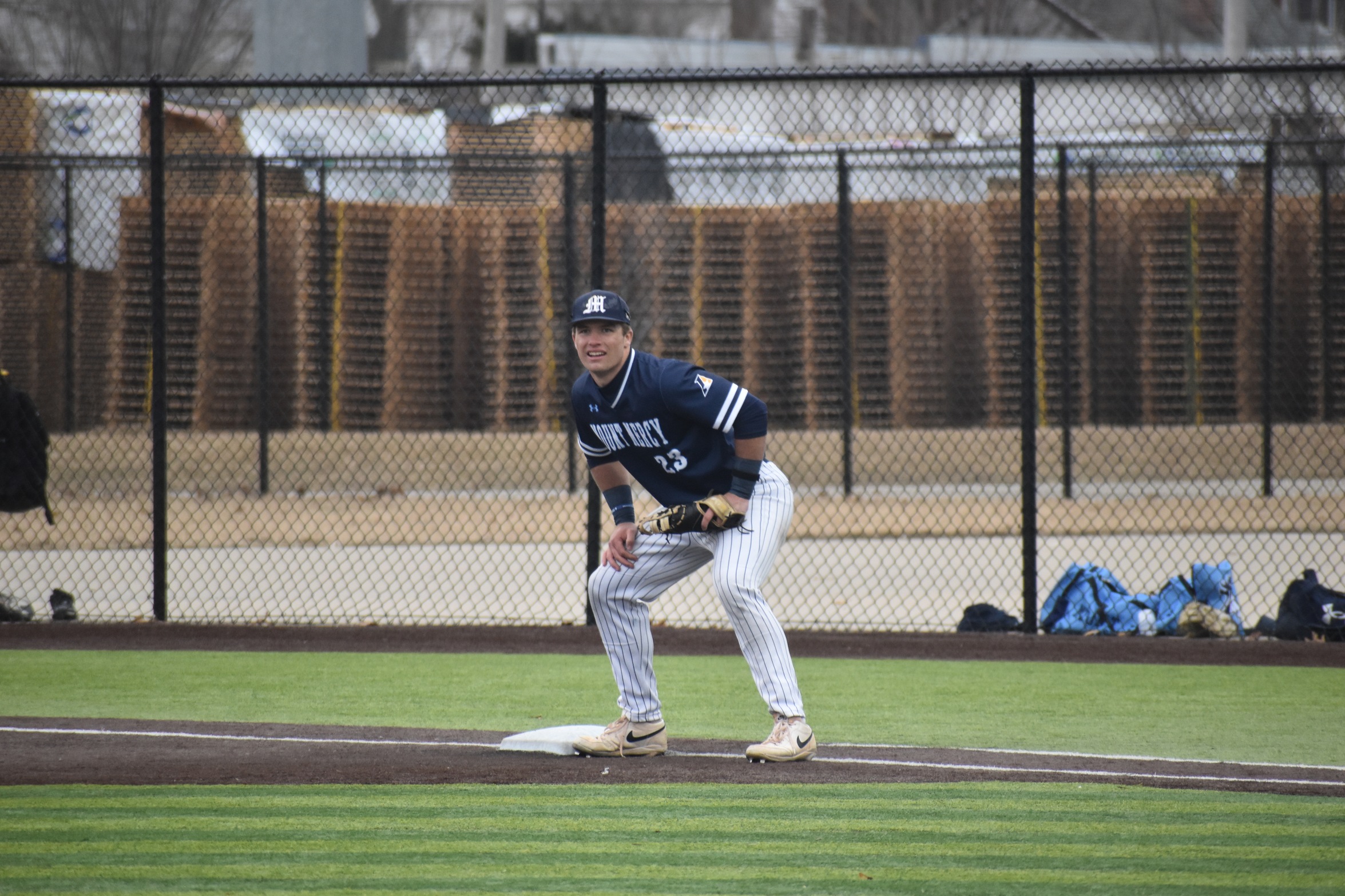 Mustangs Sweep Friday Doubleheader; Extend Win Streak to 12