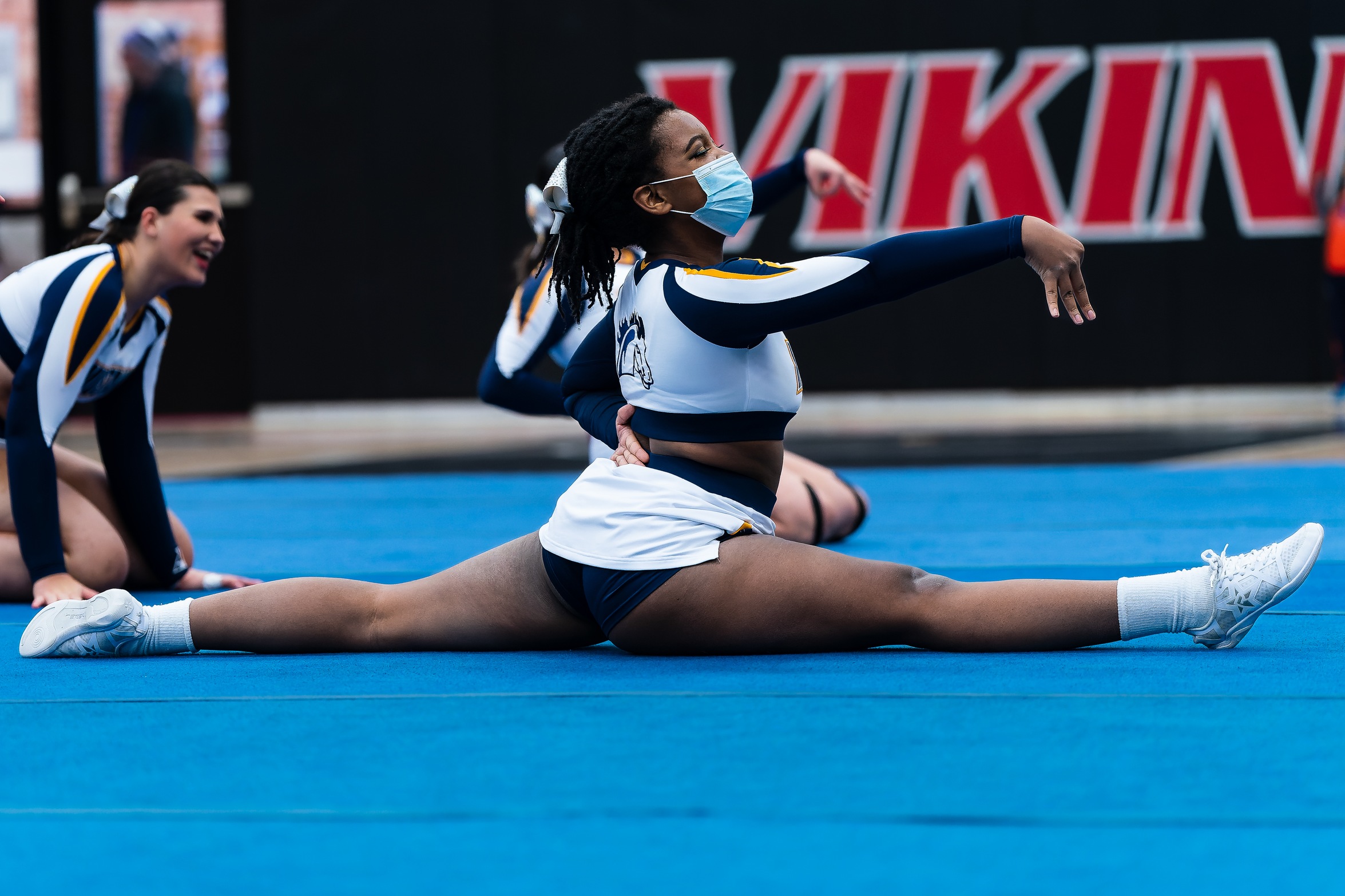 Mustangs maintain average, eye Conference Competition