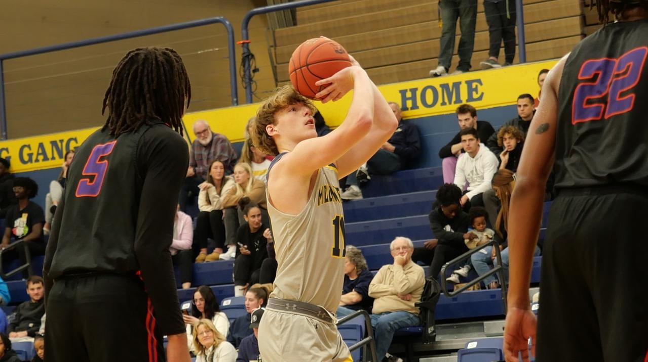 Late scoreless drought dooms Mustangs