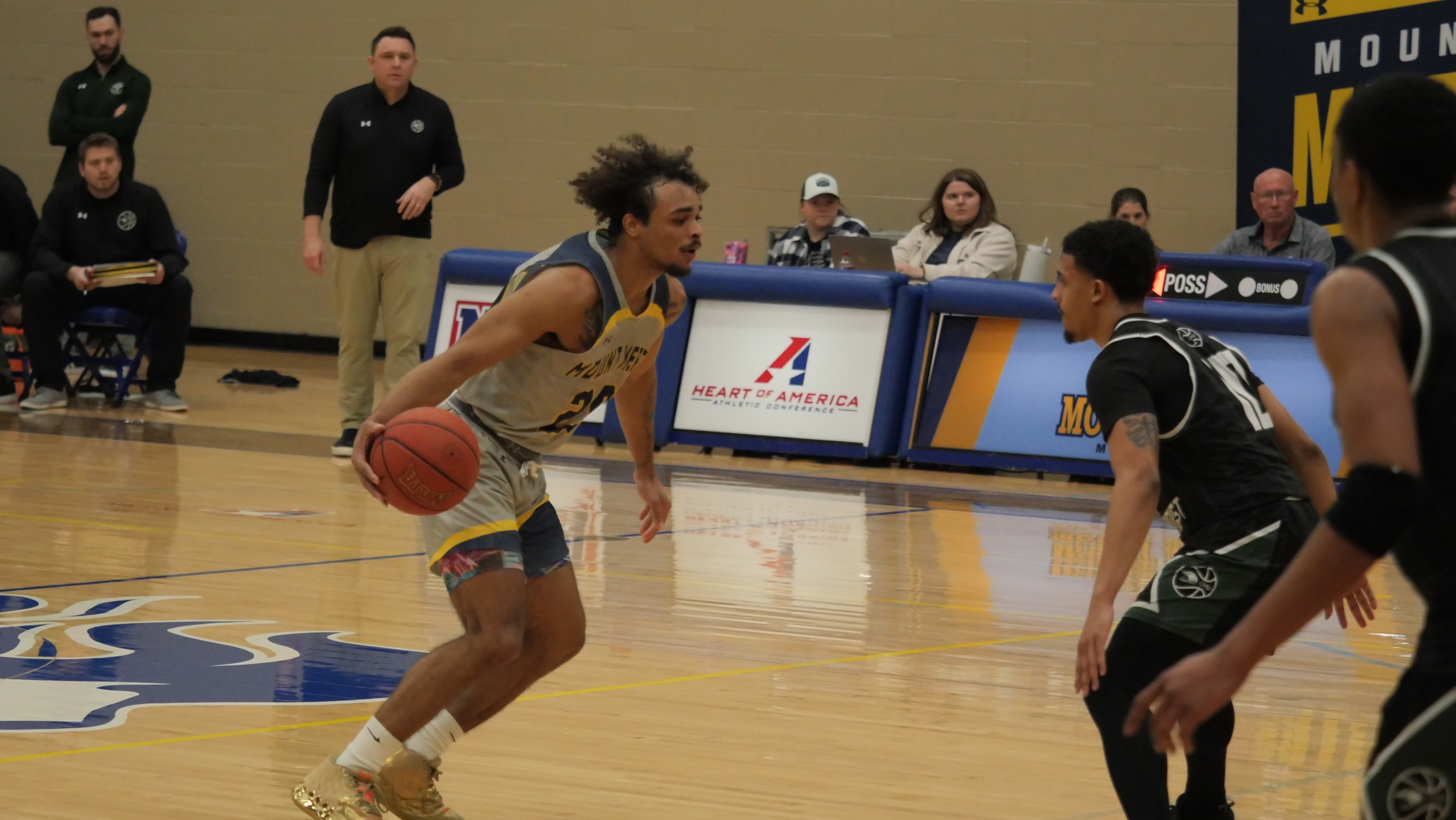 Bartley follow clinches season-ending win