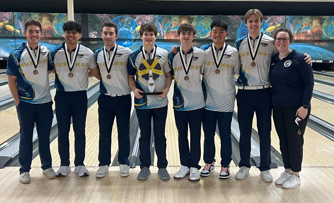 Mustang bowling rolls to team titles at own Five Seasons Classic