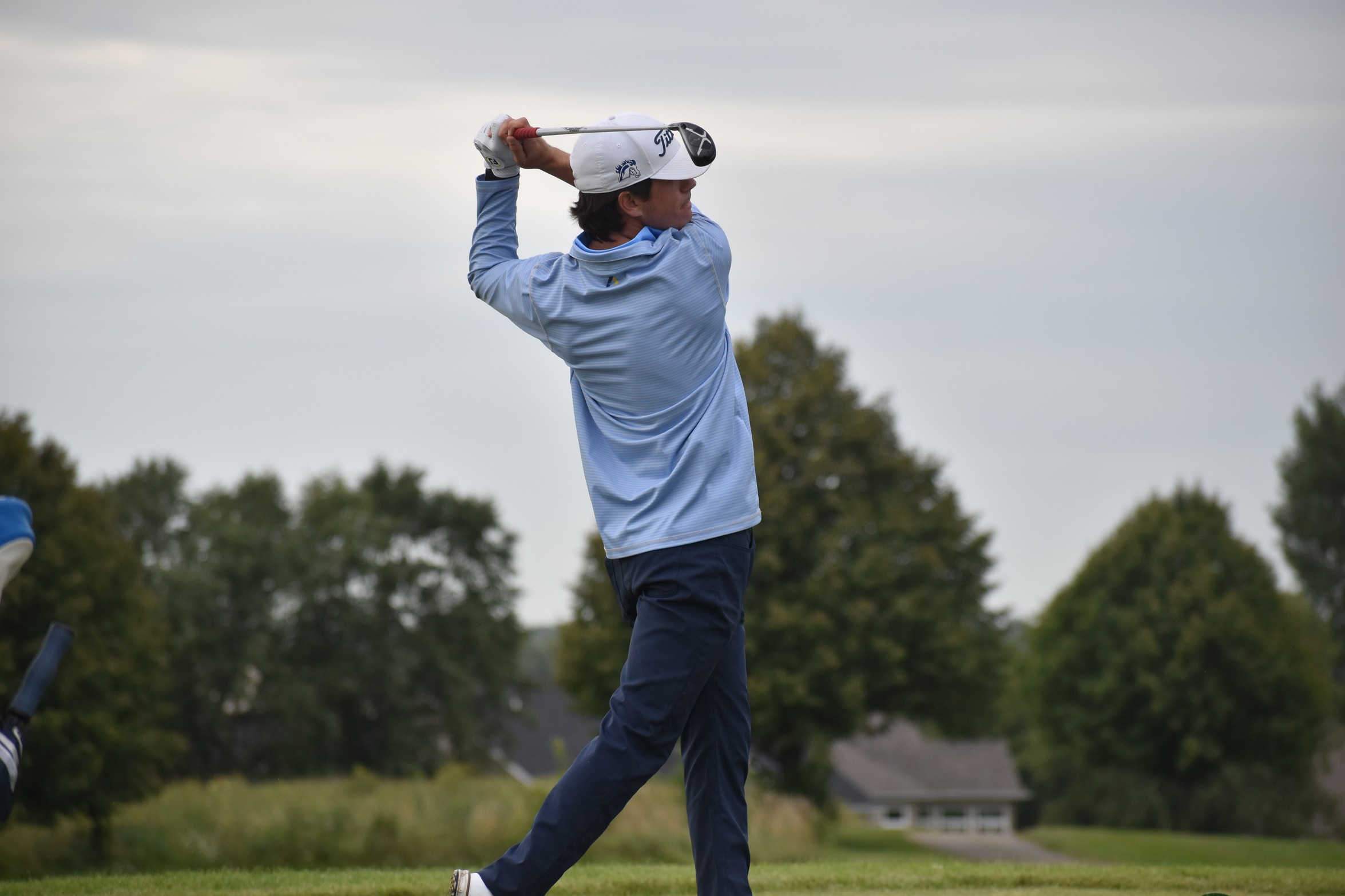 Mustangs Place Third at Heart Championships as Zhong Places Third Individually
