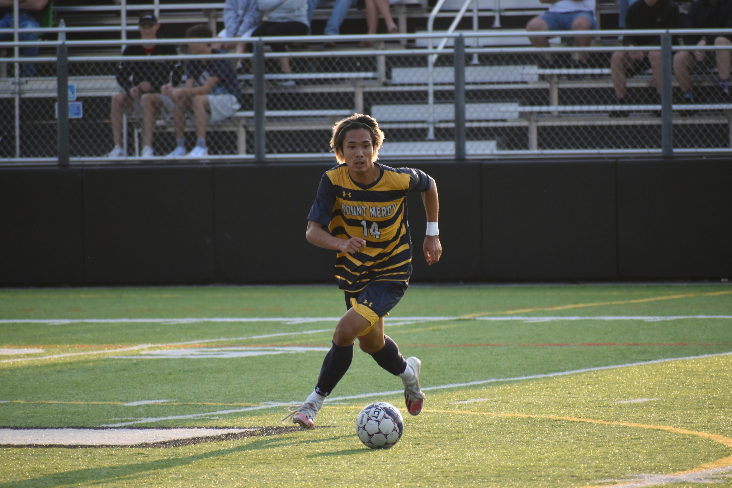 Win over Ravens pushes Mustangs into postseason