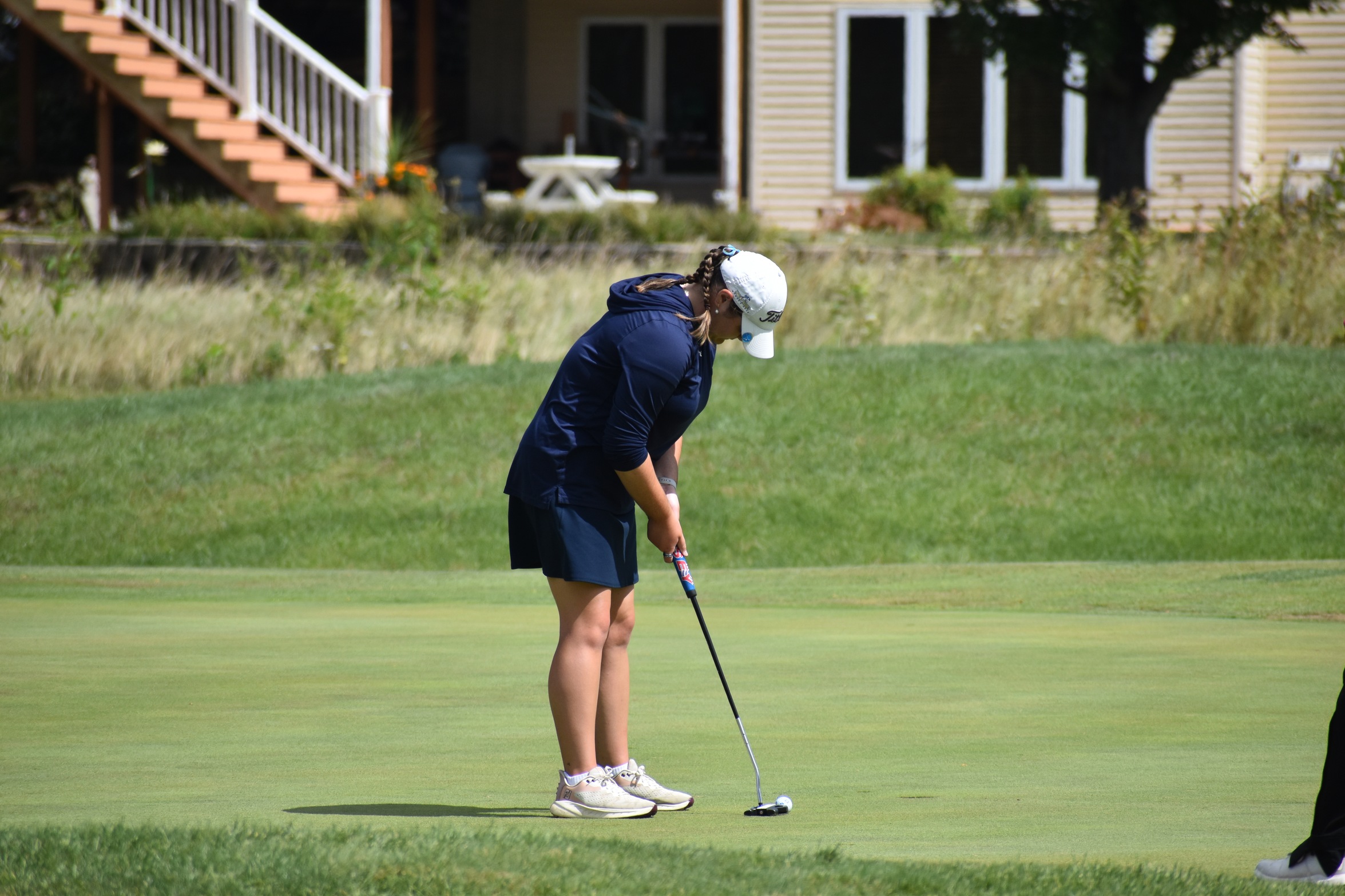 Mustangs Place Third on Day One of  Mustang Fall Invite
