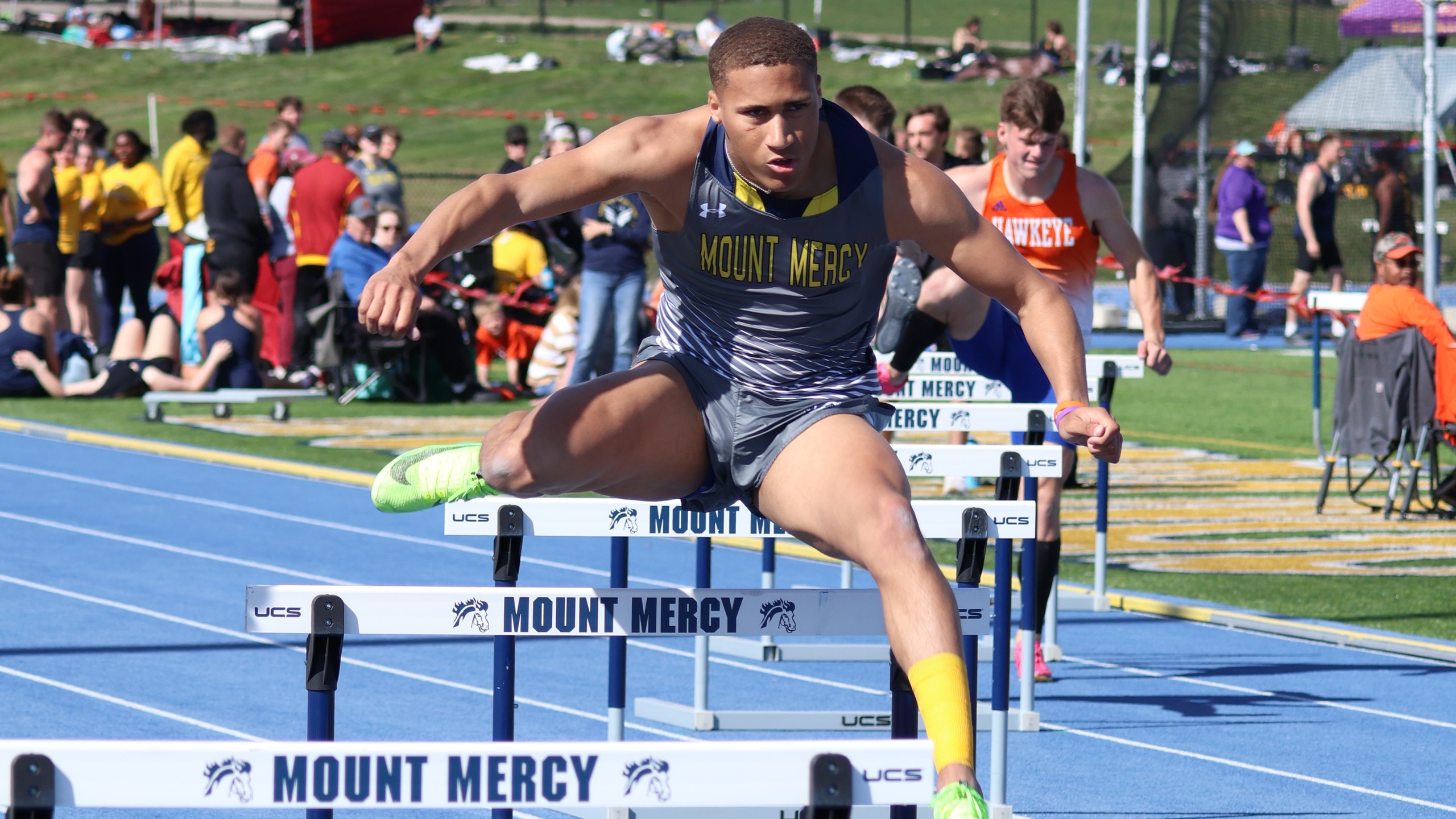 Mustangs Open Indoor Season with Top Performances at Cornell