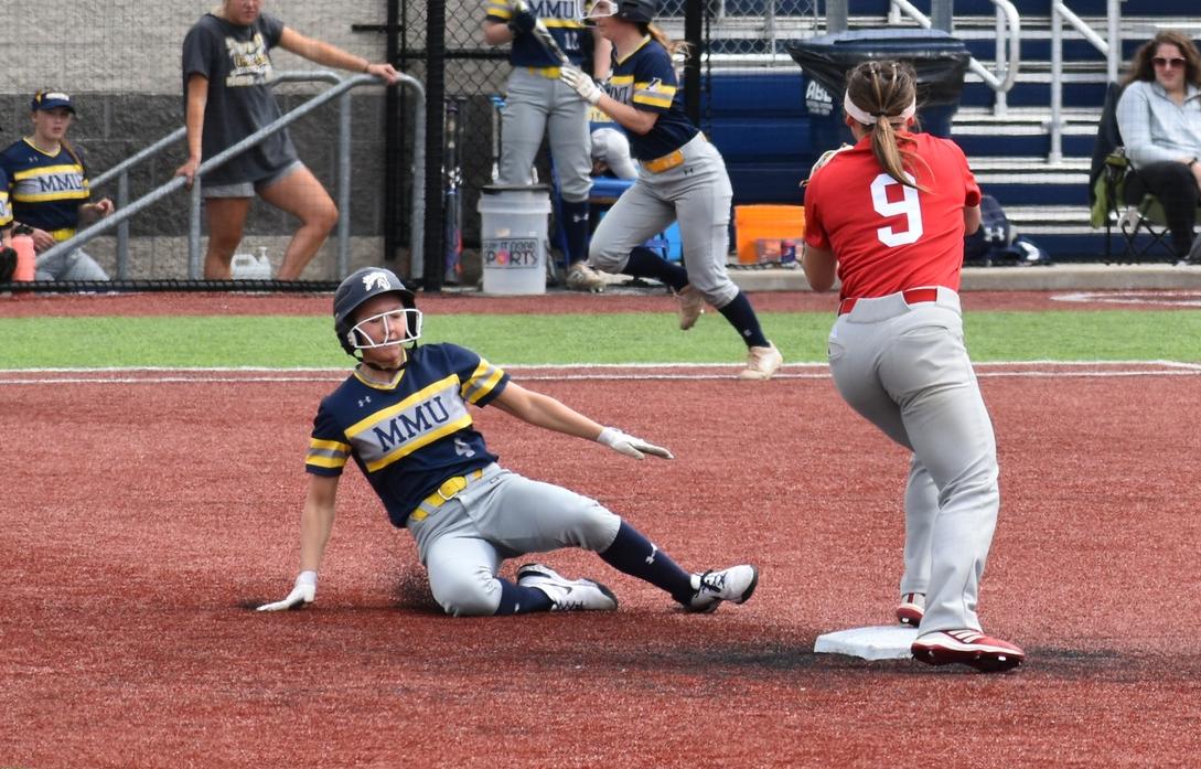Mustangs prevail over Vikings in extras