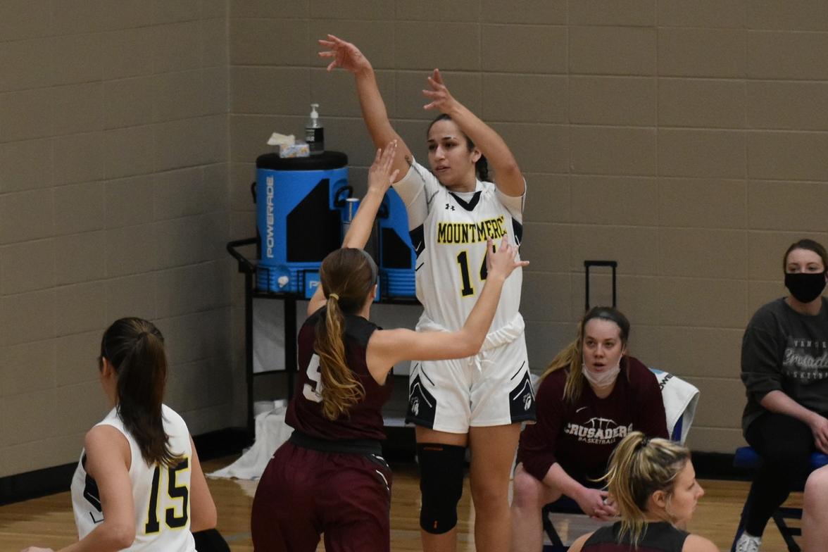 Mia leads the way as Mustangs win third straight