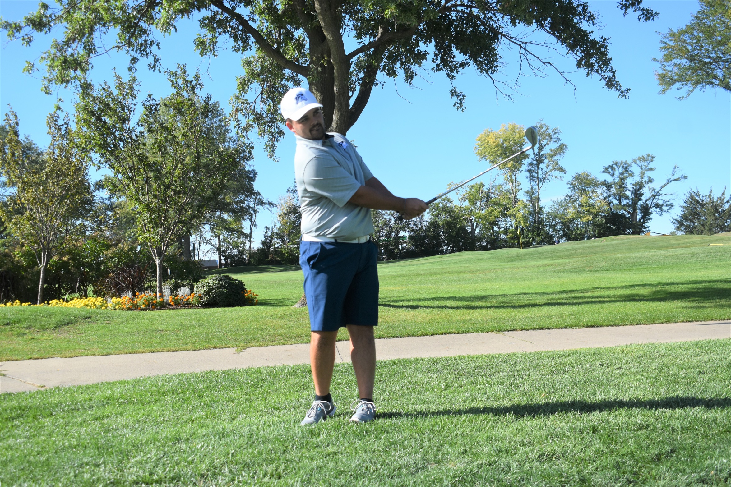 Hagge leads Mustangs to fourth place finish