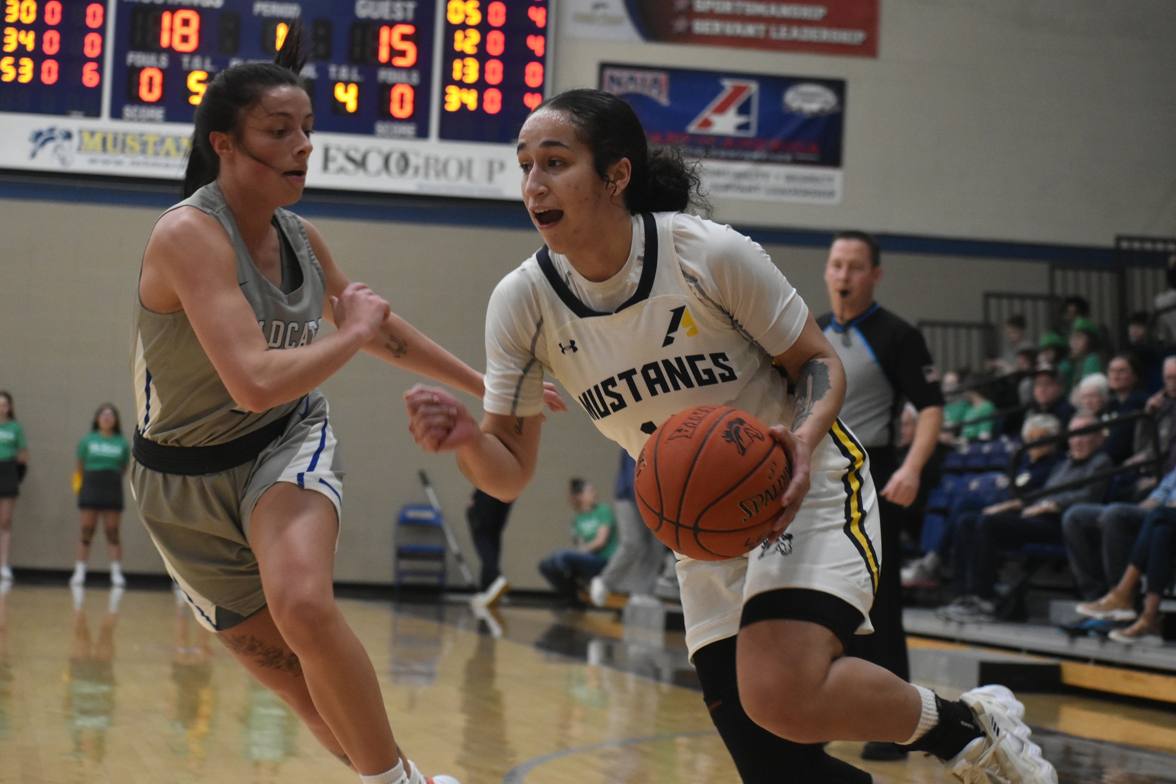 Mia, Headington power Mustangs to home win