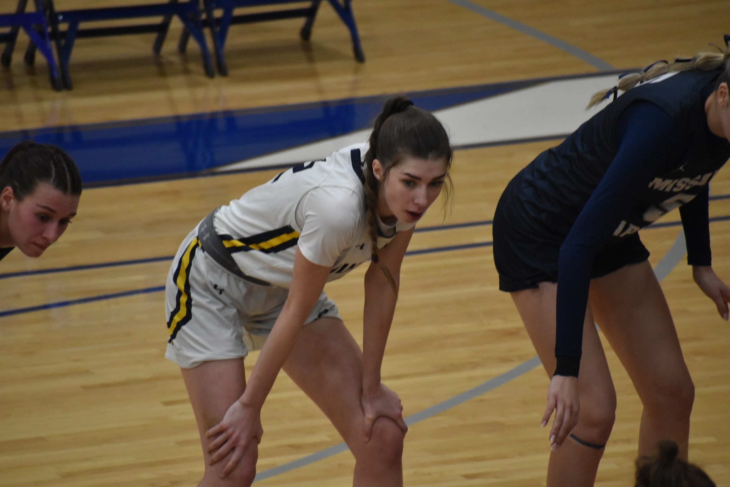 Mustangs End Regular Season Defeating William Woods