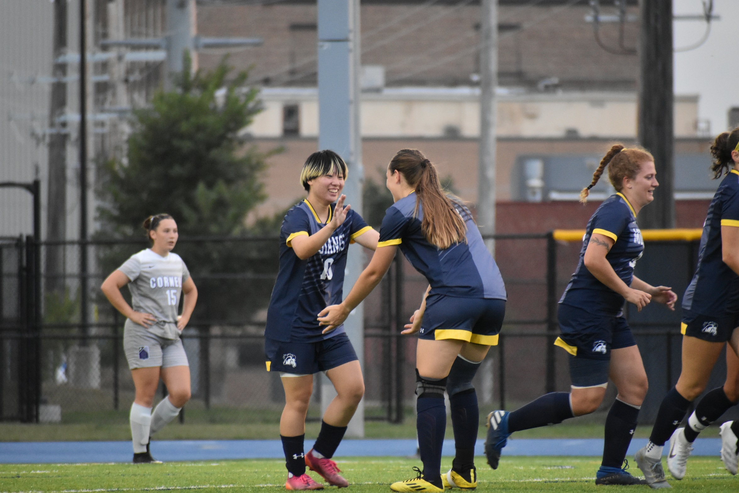Mustangs defeat Rams in season opener