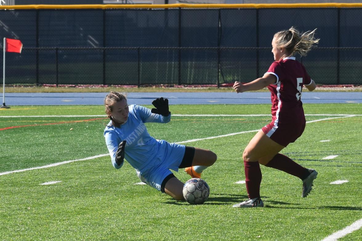 Mustangs see early lead erased by Valor