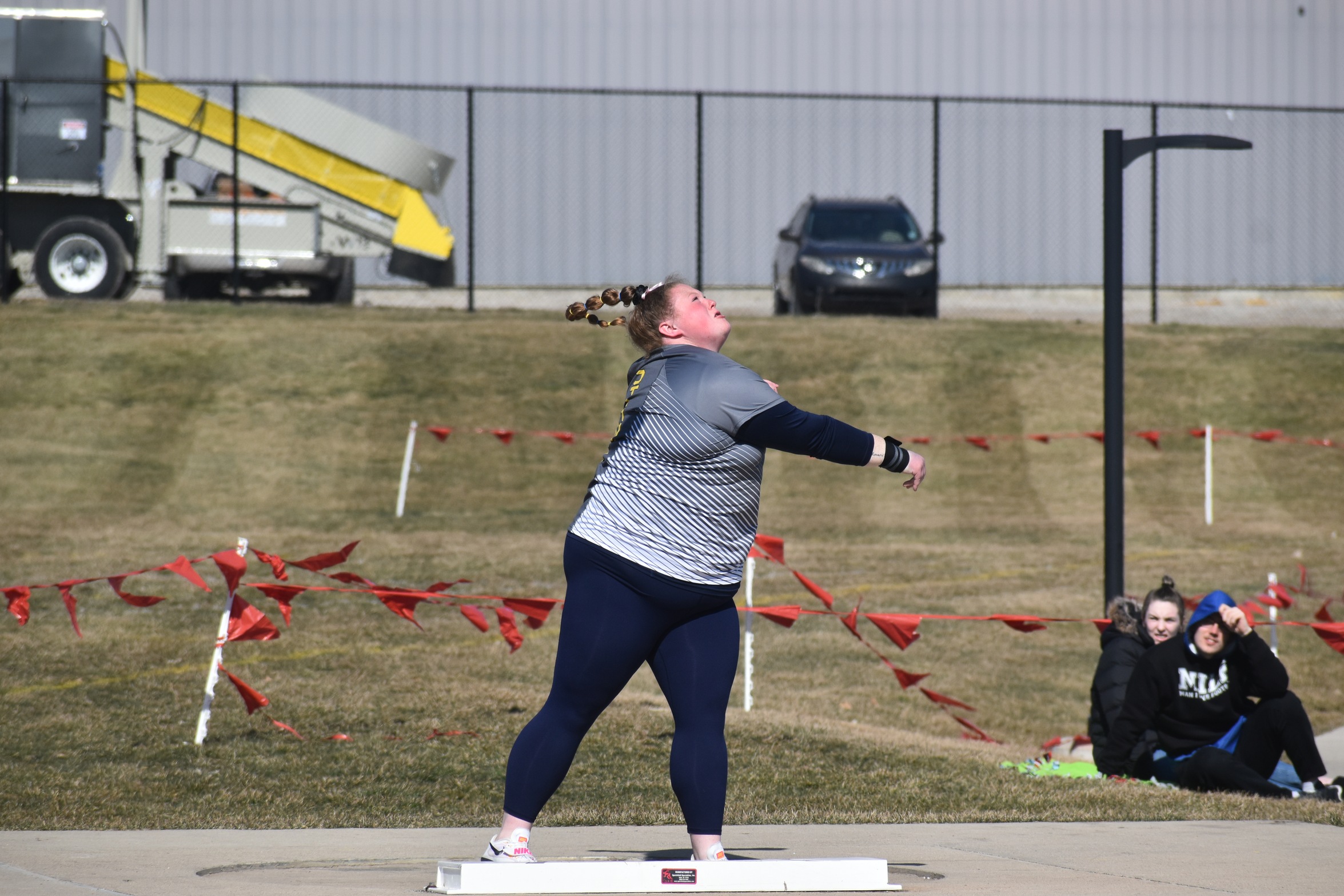 Women's track & field nabs three event titles at Grinnell