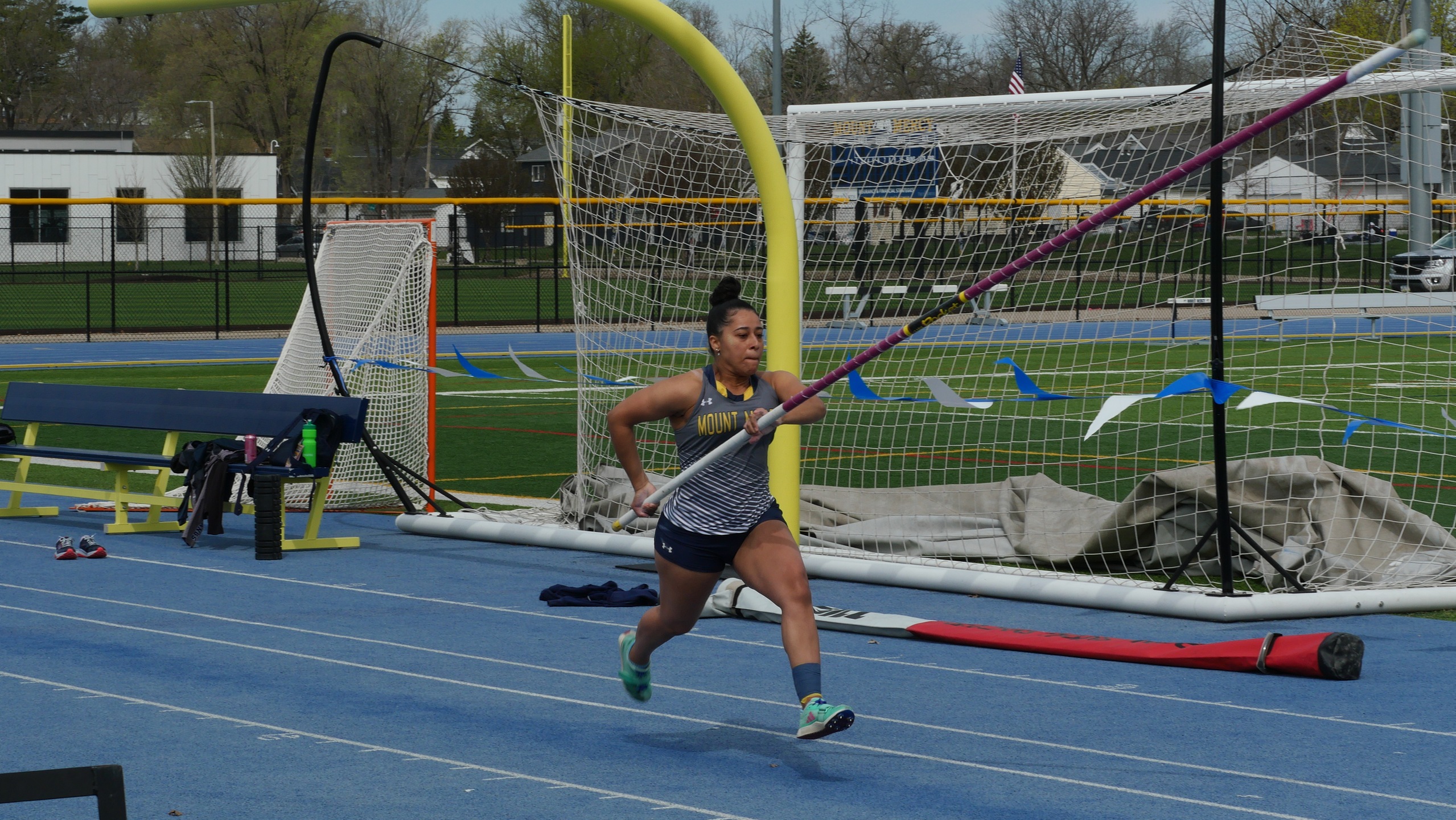 Mustangs Shine on Day One of Heart Outdoor Championships