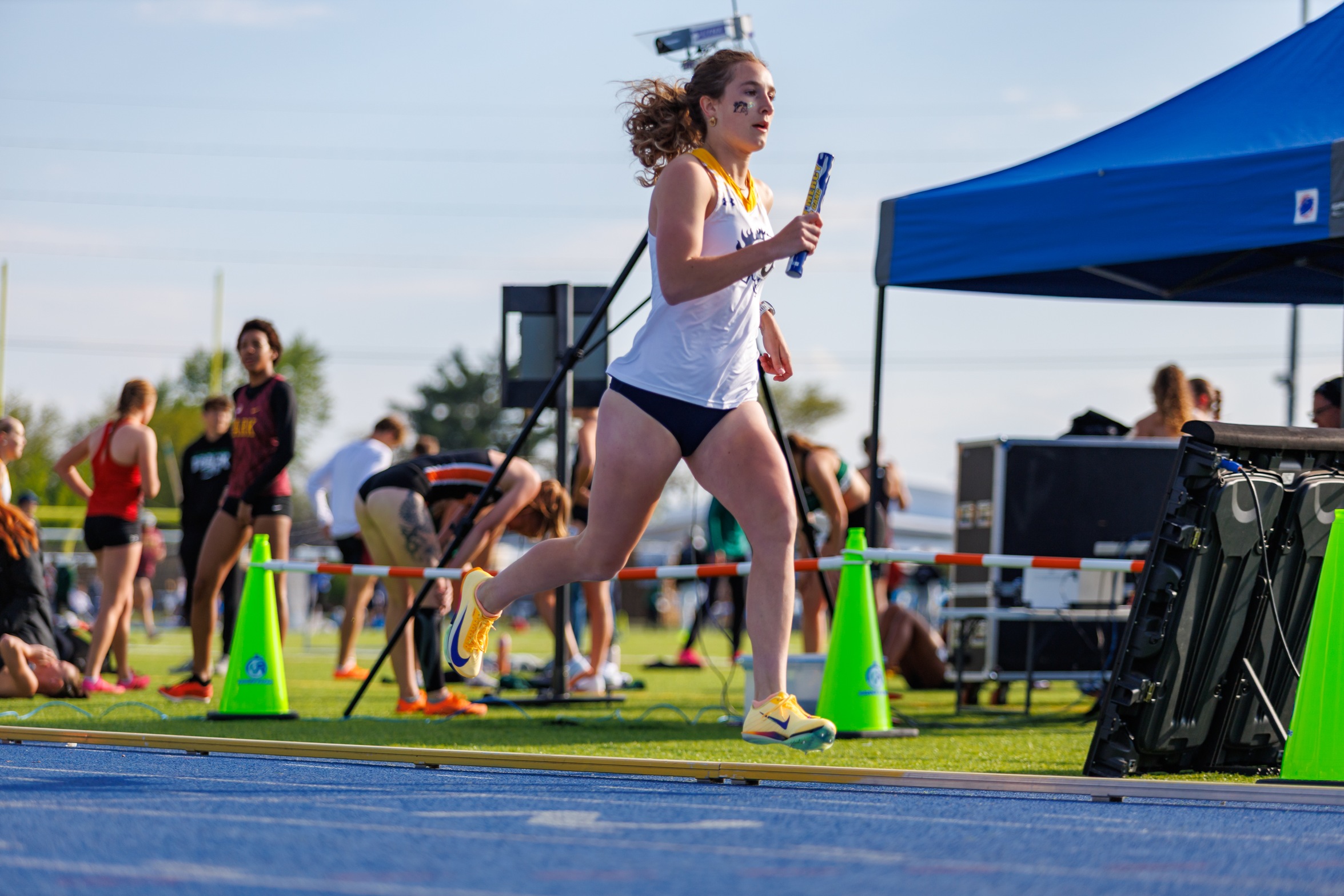 Knepper Wins Steeplechase as Mustangs Finish Fifth at Heart Conference