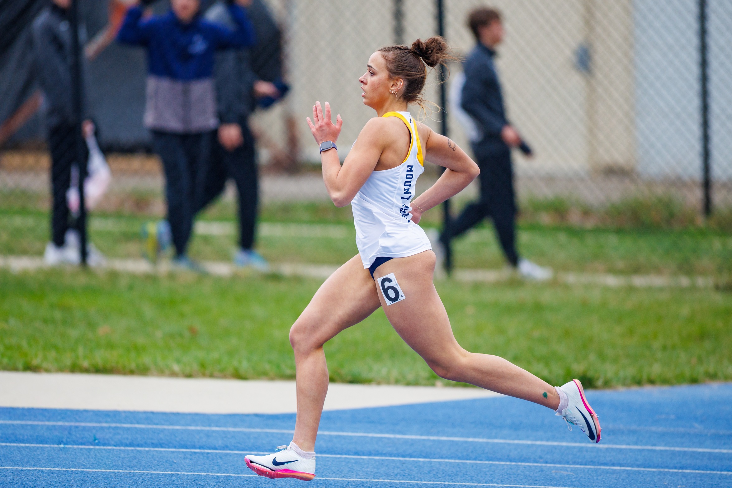 Mustangs Secure Victories in Pole Vault and Javelin at Rittgers Invite